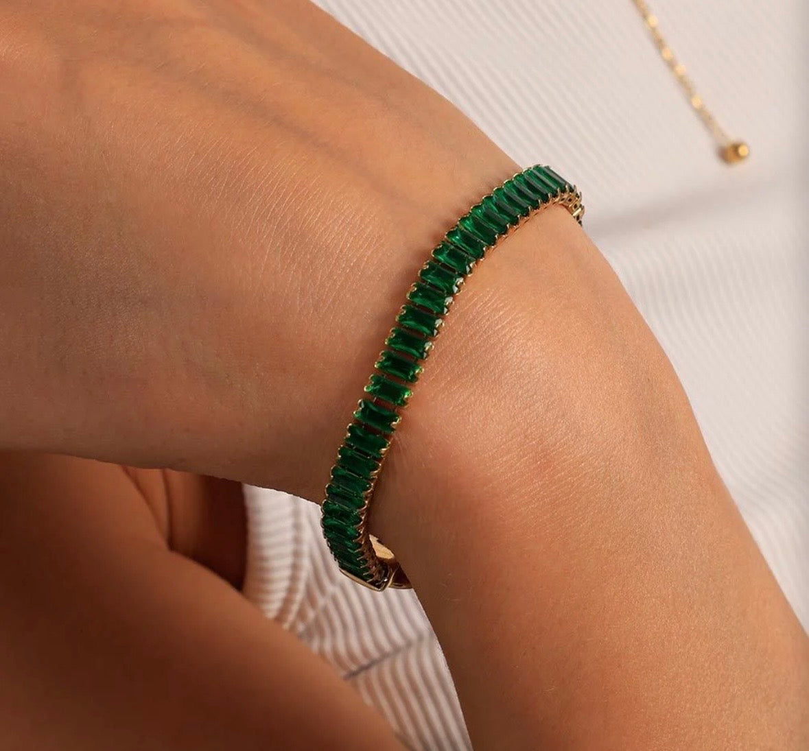 Green Ice Tennis Bracelet – Unisex Emerald-Tone Crystal Bracelet