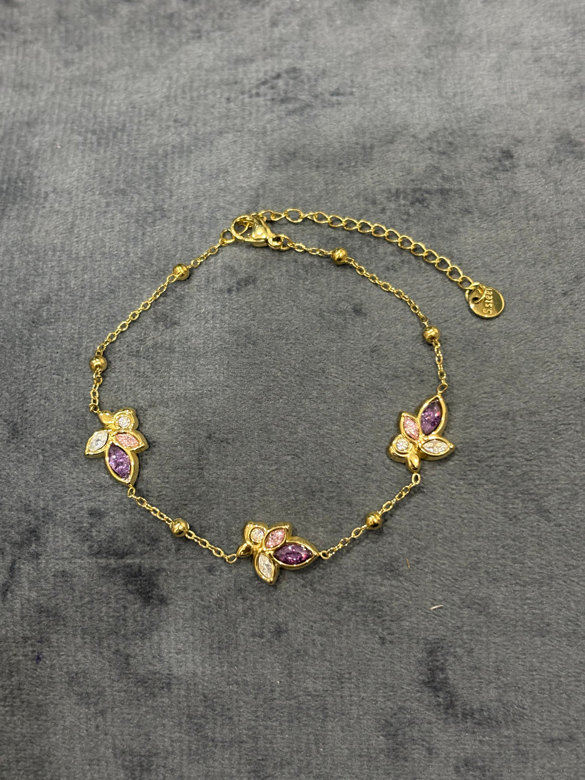 Color stone bracelet