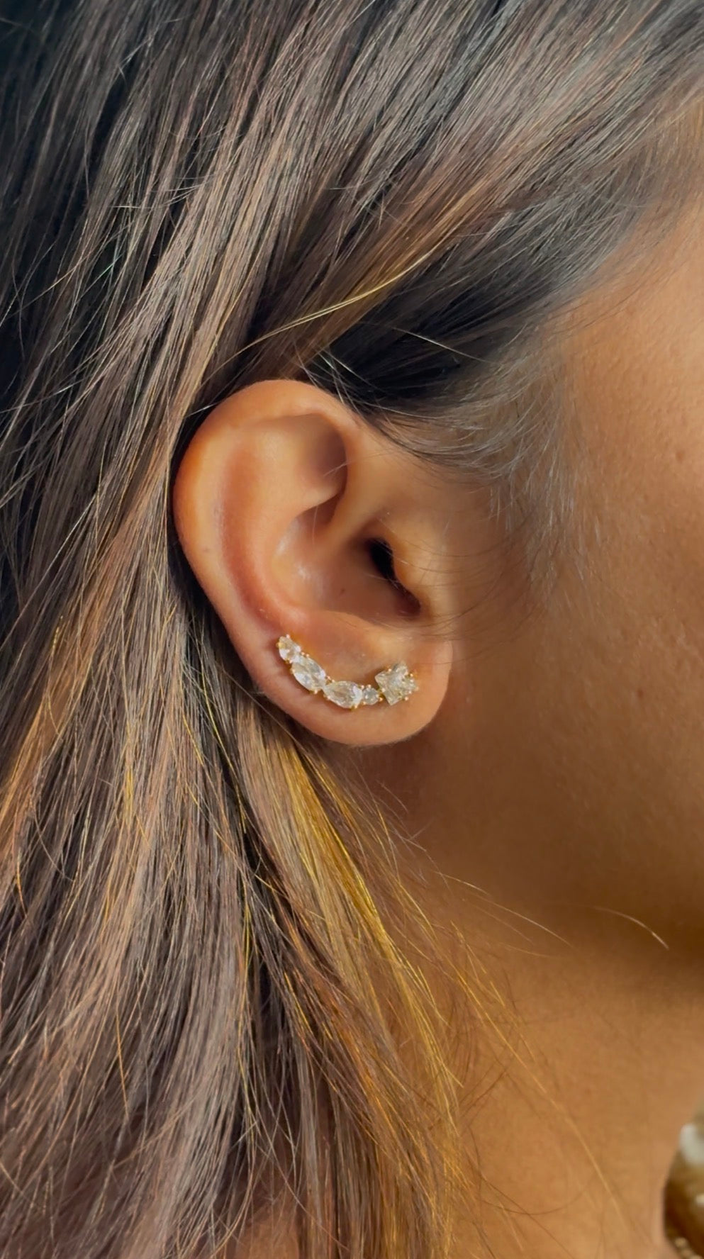 Curve shine clip ons earrings