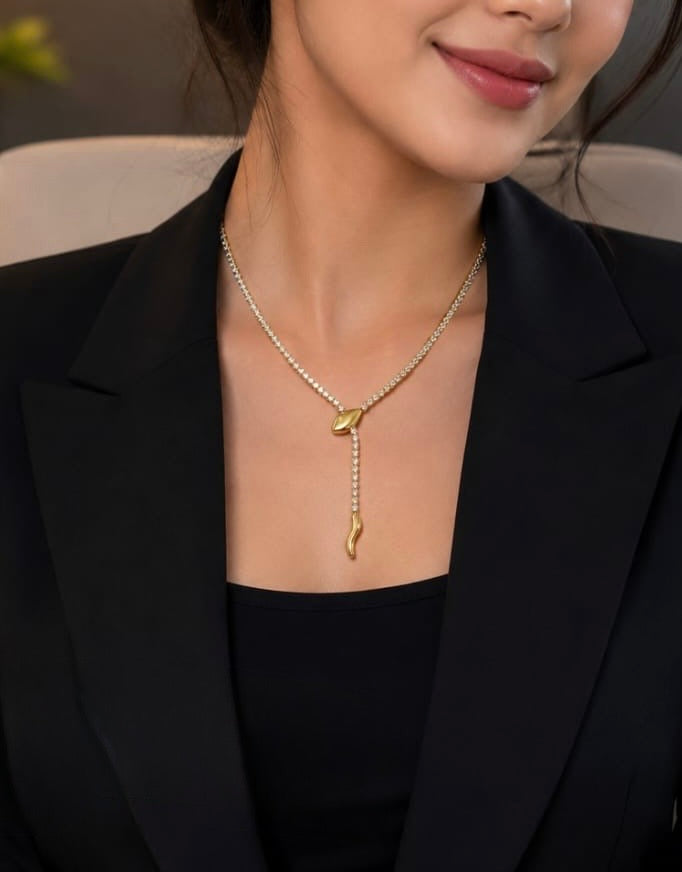 Shiny Snake Chain Statement Necklace