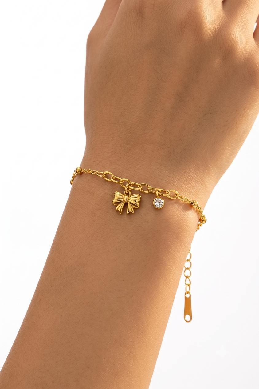 Bow Charm Gold Bracelet