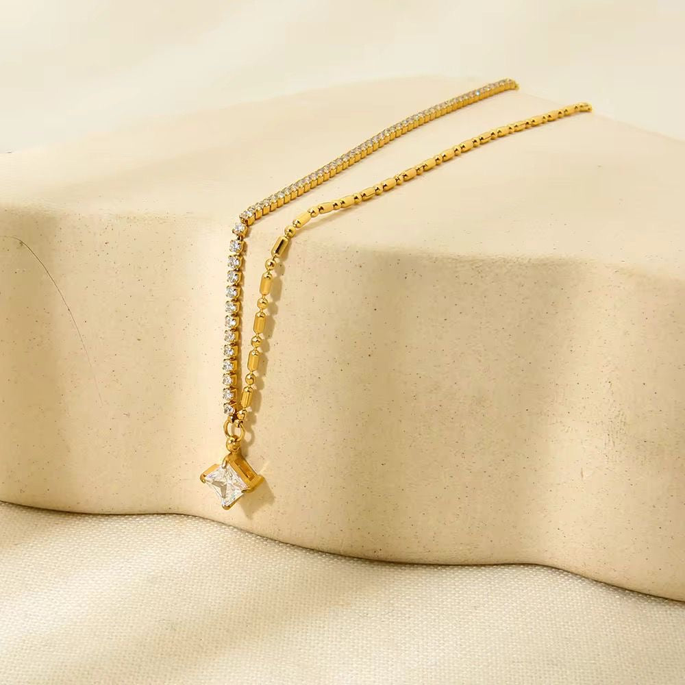 Divide Shine Geometric Necklace