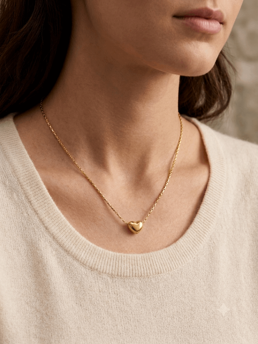 Minimal Heart Gold Necklace