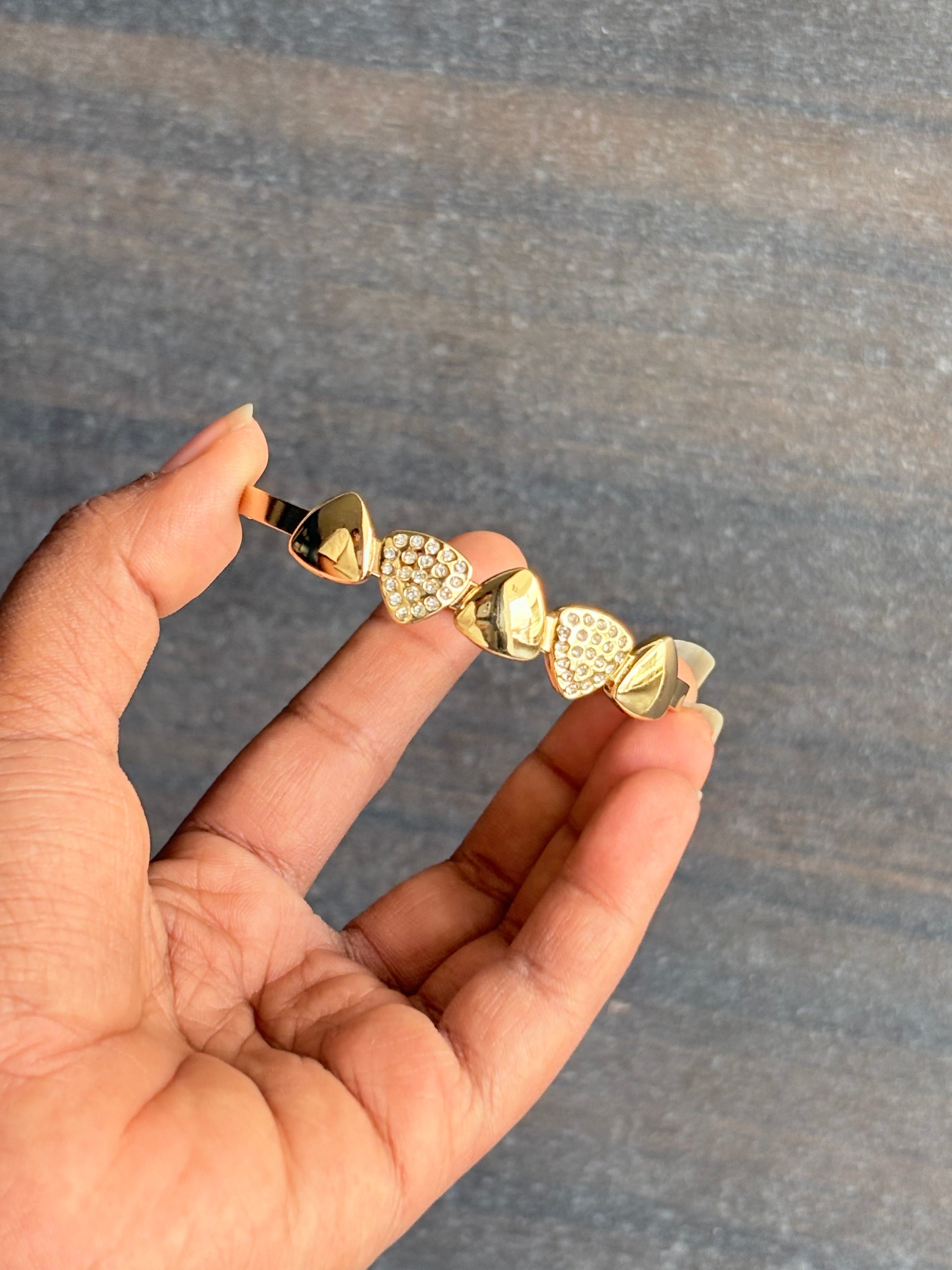 Triangle Shine Alternate Kada | Geometric Artificial Bracelet