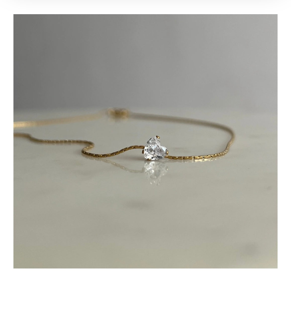 Heart solitaire necklace