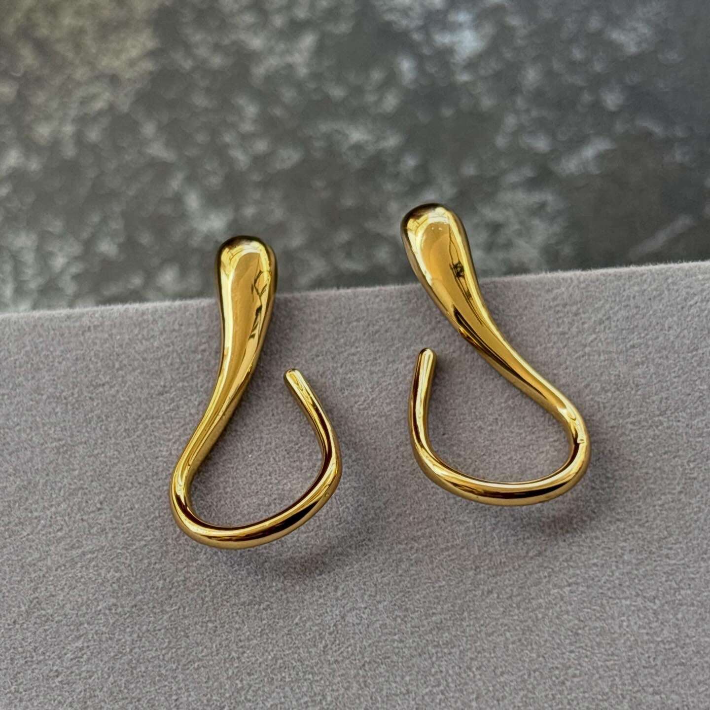 Iconic Chunk Drop Earrings | Stainless Steel