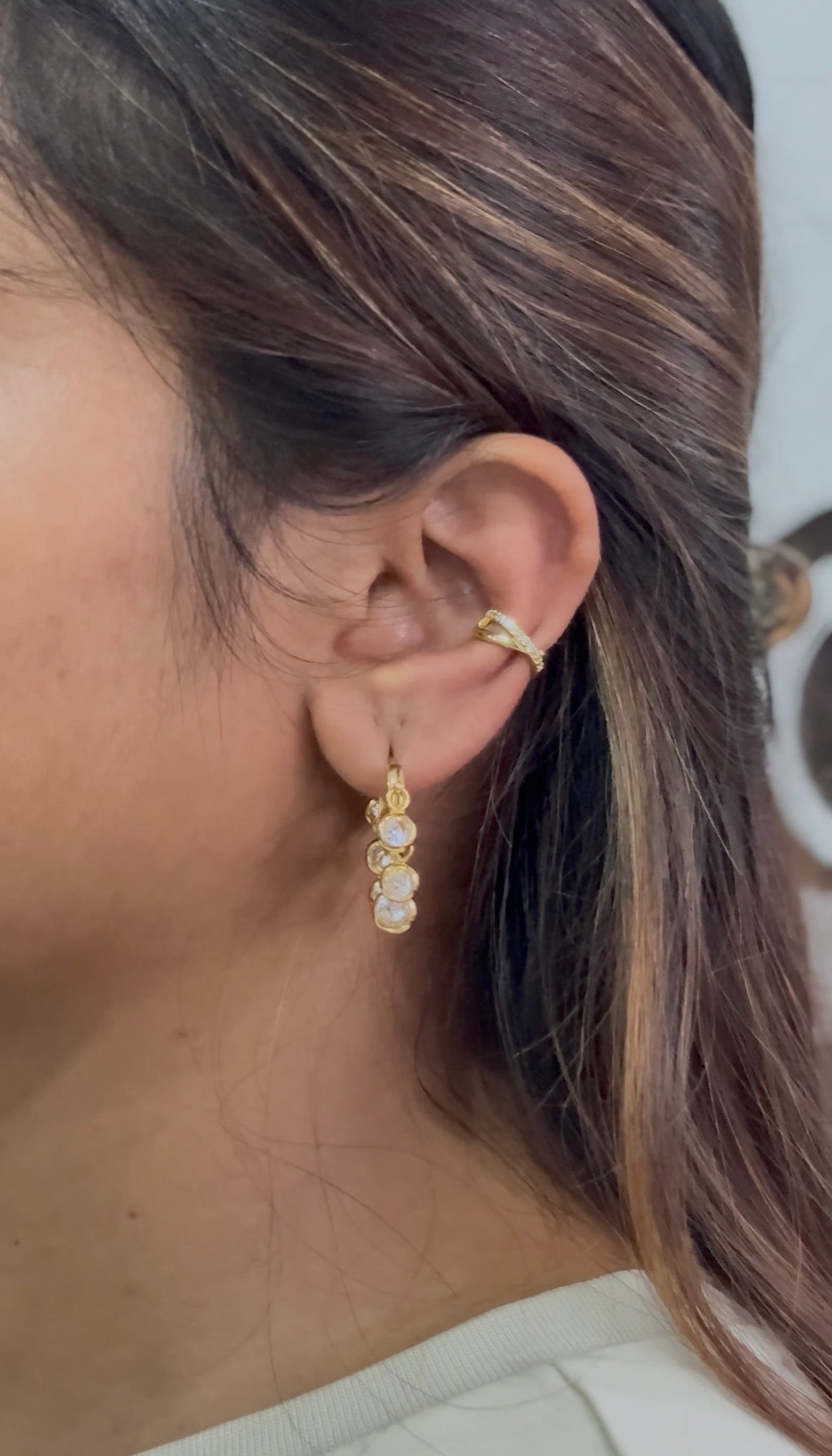 Tiny Luxe Earcuff – No Piercing Minimal Crystal Ear Cuff | Single Piece