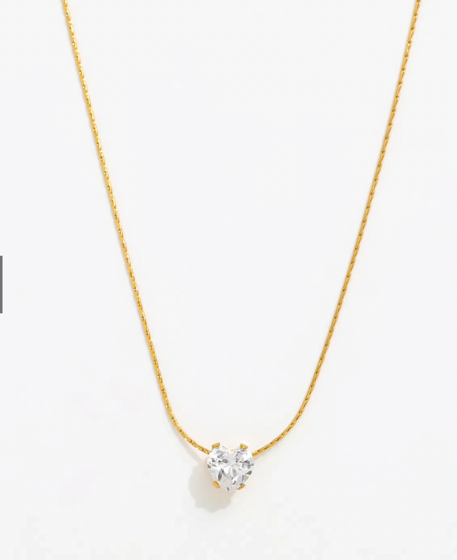 Heart solitaire necklace