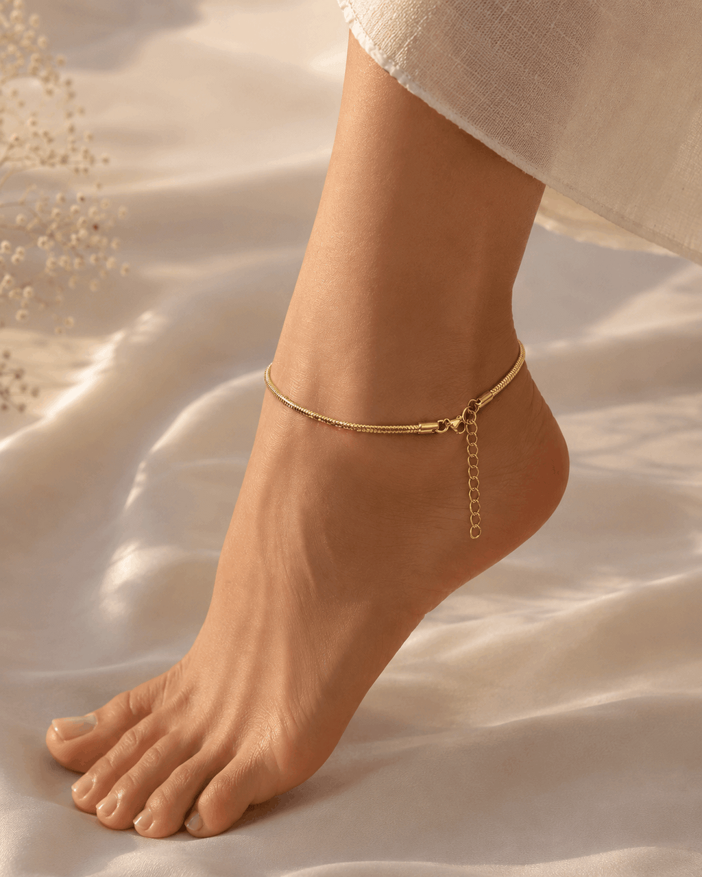 Thick Round Snake Anklet | Bold Serpentine Chain Anklet for Women