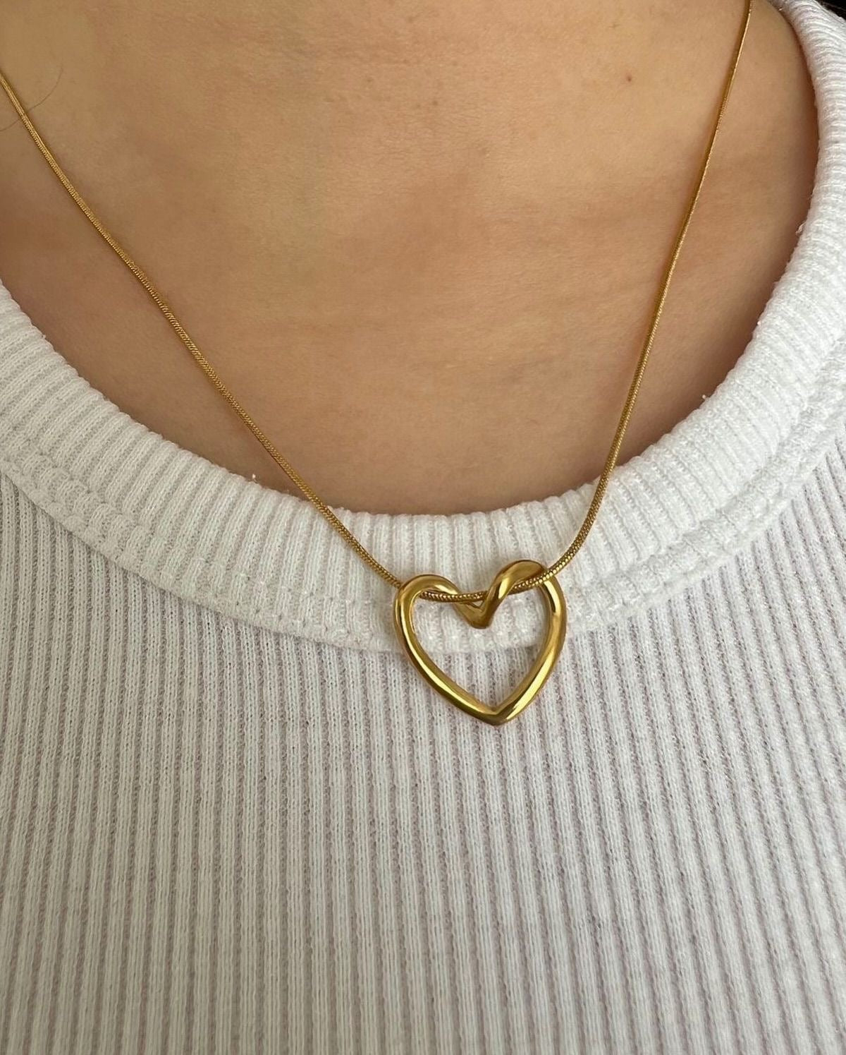 Angelia Heart Pendant Necklace